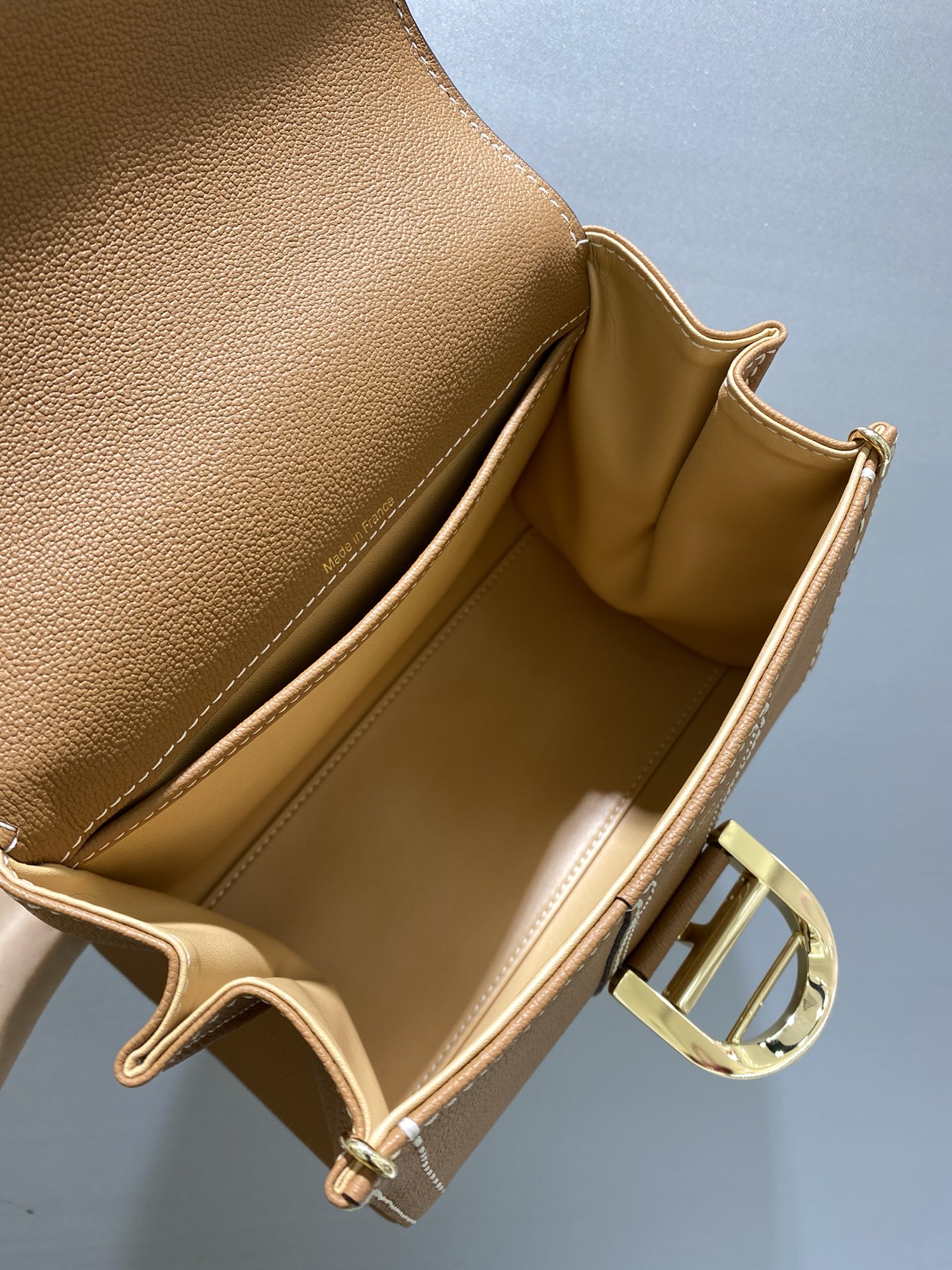 델보 브리앙 박스백 미니